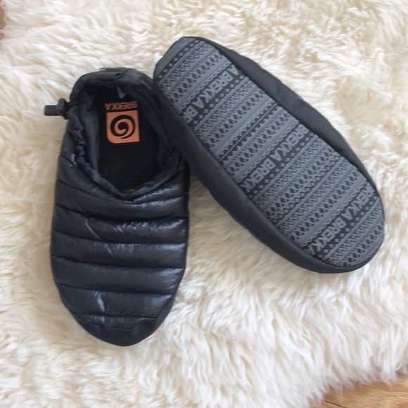 brekka slippers